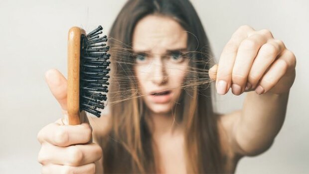 Как укрепить волосы от выпадения - несколько действенных способов