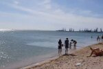 На курорті під Запоріжжям туристів віднесло у відкрите море
