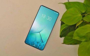 Lenovo Z5: в сети показали клона iPhone X