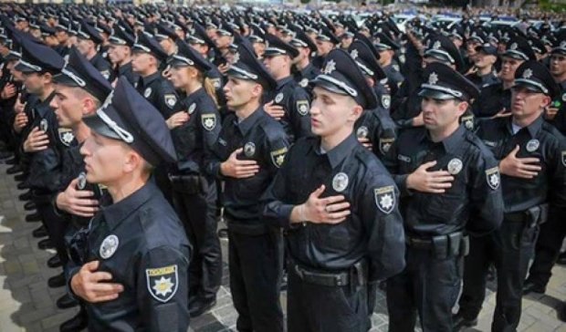 На посаду одного патрульного у Миколаєві претендують дев'ять людей