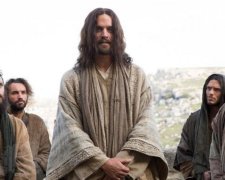 Свічку купи: пригоди Ісуса в Росії "підірвали" мережу