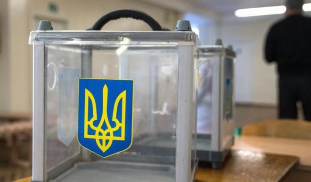 Жители столичного Печерска "забили" на выборы