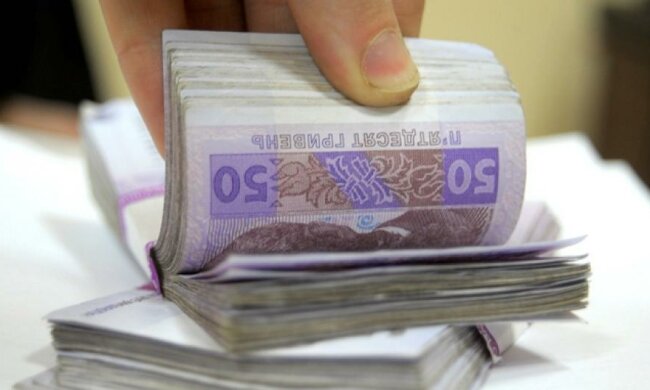 Двое оперативников из Полтавской области попались на взятке