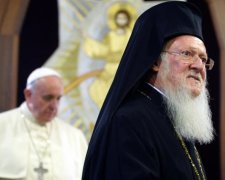 Народний депутат: Вселенський Патріарх вважає, що ні про яке визнання розкольників мови бути не може!