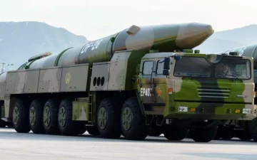 Не до жартів: військові протестували ракети-невидимки