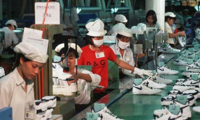 Nike залишить тисячі людей без роботи