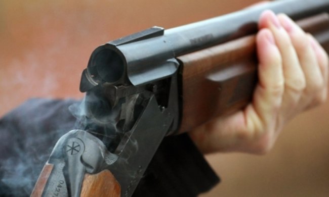 Божевільний пенсіонер стріляв у поліцейських на Кіровоградщині 