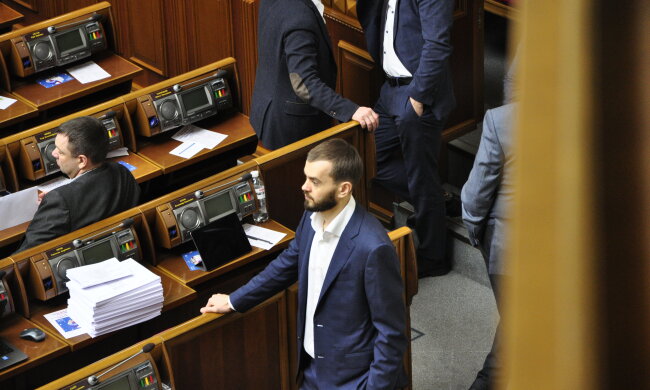 Верховна Рада - фото Знай.ua