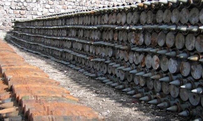 Склад зброї, facebook.com/StratcomCentreUA