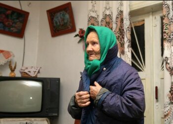 Просмотр телевидения, скриншот: YouTube