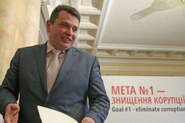 Футболки спецназовцам закупают по 1384 грн