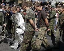 Папа, ты когда вернешься? Заложники боевиков  позвонили домой