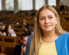 Відновленню не підлягає: авто депутатки розчавило у Львові 