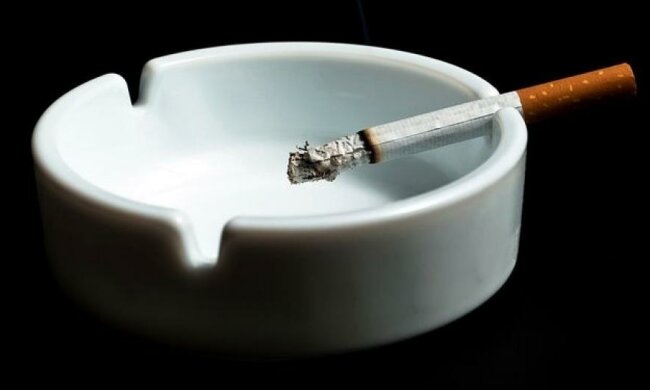 Болезни Паркинсона и Альцгеймера вылечат никотином