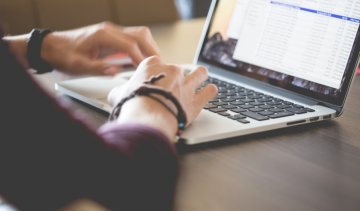 Украинцы нашли способ побороть безработицу