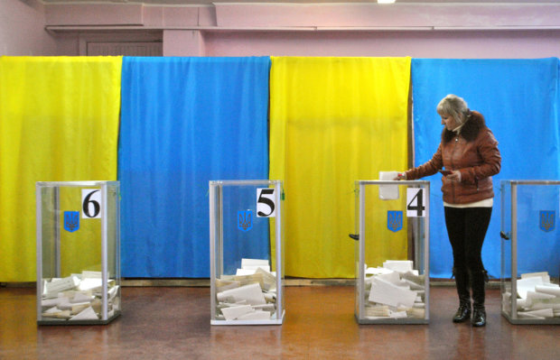 В Україні відбулися перші вибори: усі подробиці