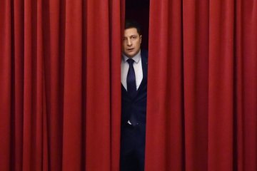 Відьма Лана Яр дала пораду Володимиру Зеленському: "Їм не варто довіряти ні в якому разі!"