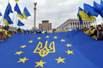 Чому ЄС тягне зі вступом України
