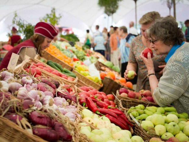У Києві пройдуть великі ярмарки: де купити найсвіжіші фрукти та овочі, адреси