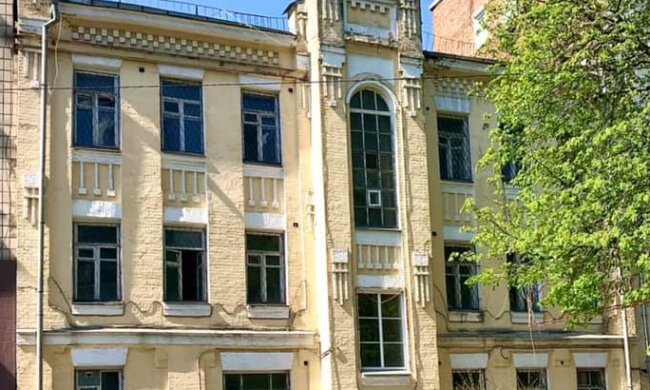исторический дом на Никольском переулке, 7