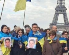 В Парижі відбувся мітинг за звільнення Сущенка