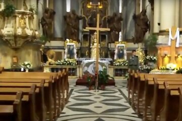 церковь, скриншот из видео
