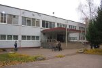 Стеля обвалилася на дітей, школа в паніці: моторошна НП в Харкові потрапила на камеру