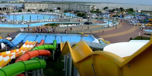 Аквапарк в Кирилловке, скриншот с видео