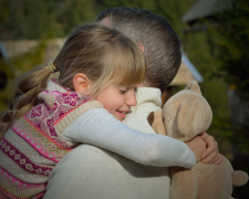 Отец с дочерью / фото: Pixabay