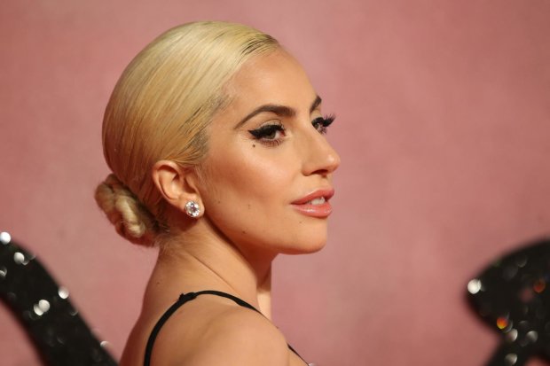 У всех на глазах: Леди Гага соблазнила мужа Ирины Шейк