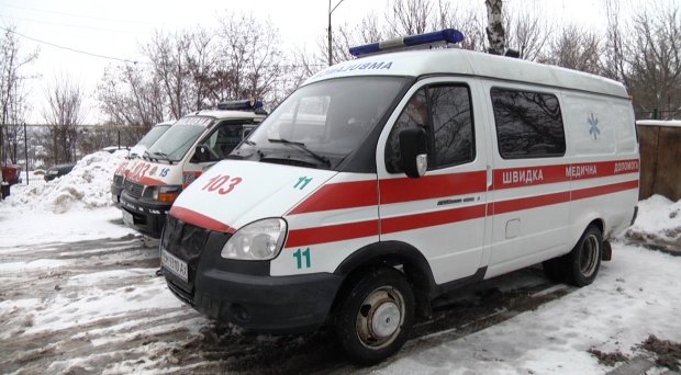 Скорая протаранила легковушку в Киеве: изуродованные трупы еле достали