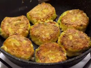 Ленивые пирожки, кадр из видео