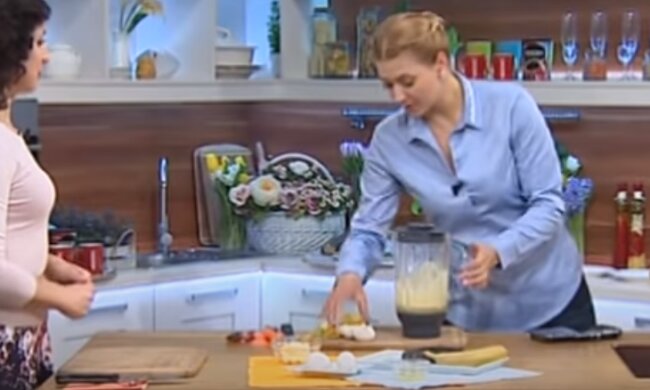 Банановий креп, скріншот з YouTube