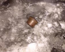 Автомобіль депутата Рибалки закидали гирями (фото)