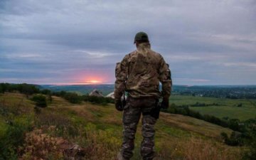 Молодой и храбрый: в сети появились фото защитника Украины, который погиб от путинской пули