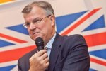 Посол Великобритании спел украинский гимн в честь Дня Независимости (видео)