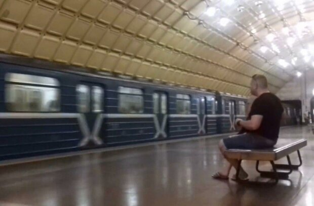 В Днепре метро выходит из карантина - когда можно нырять в подземку
