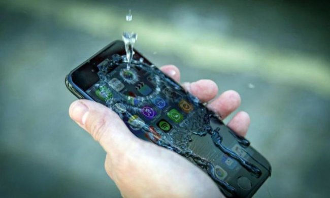 iPhone 7 шокував мережу живучістю