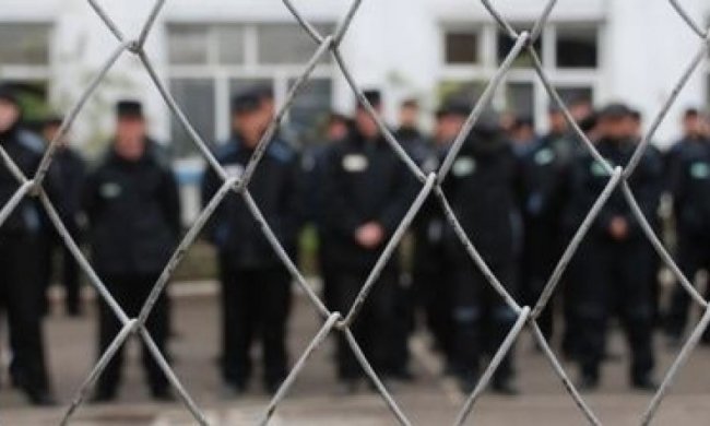 Кримські зеки будуть досиджувати в Україні