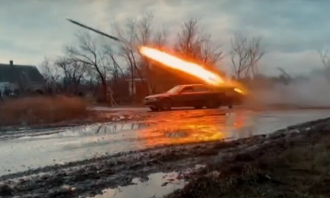 РСЗВ на базе BMW, скриншот: YouTube