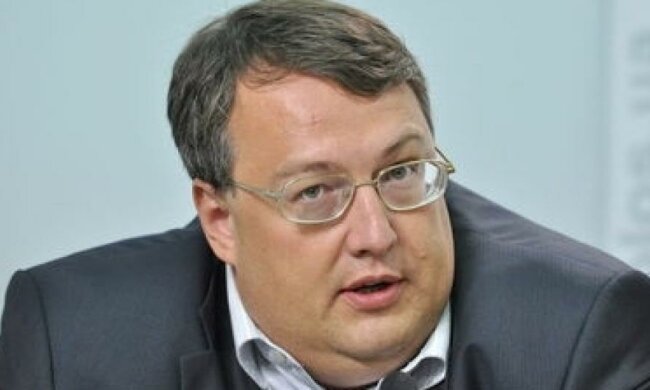 Геращенко лично видел тех, кто следил за Шереметом