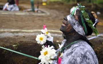 Изгоняла джиннов: мать покалечила собственного ребенка