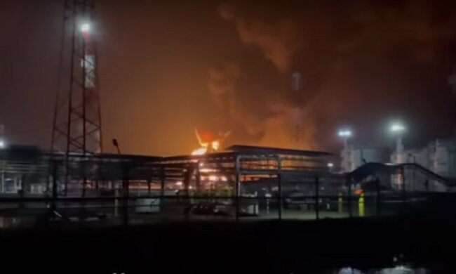 Пожежа на нафтобазах, Брянськ. Фото: YouTube