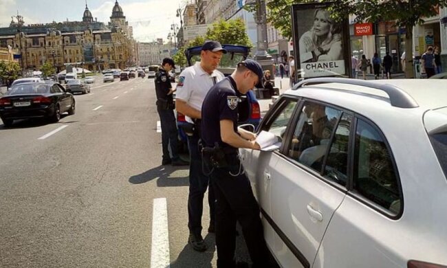 Інспектори з паркування