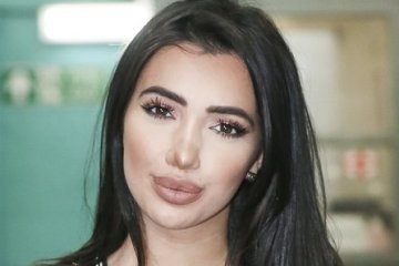 Куда посмотрели? Развратная Хлоя Кхан показала огромные глаза