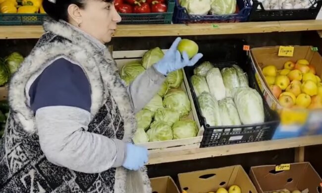 Продукты, продавец, скриншот из видео