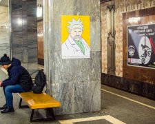 Националист устроил резню в киевском метро: фото