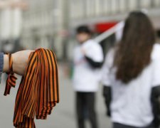 Чиновник розлютив українців колорадським поздоровленням