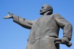 На Донбасі поставили пам'ятник найголовнішому овочу