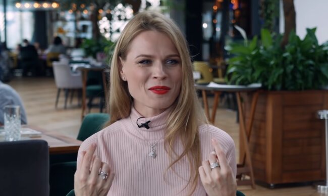 Ольга Фреймут, скріншот з відео